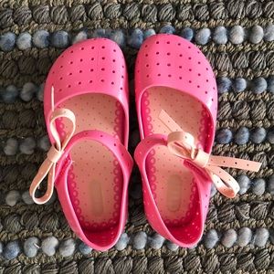 New! Mini Melissa Furadinha x Mary Jane